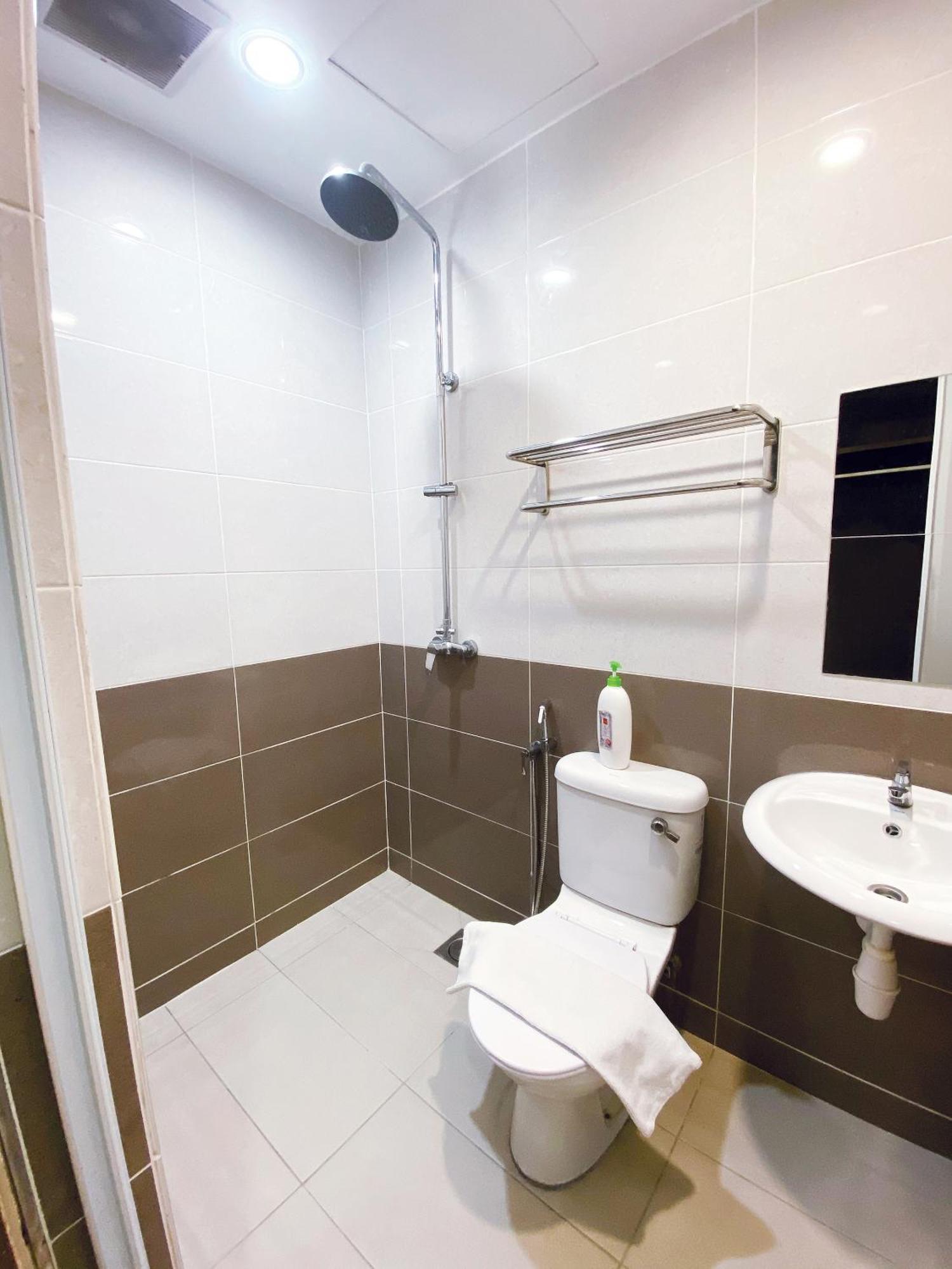 Timez Business Hotel Cheras Extérieur photo