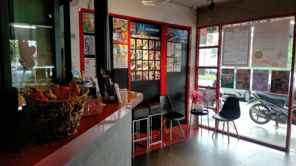 Timez Business Hotel Cheras Extérieur photo